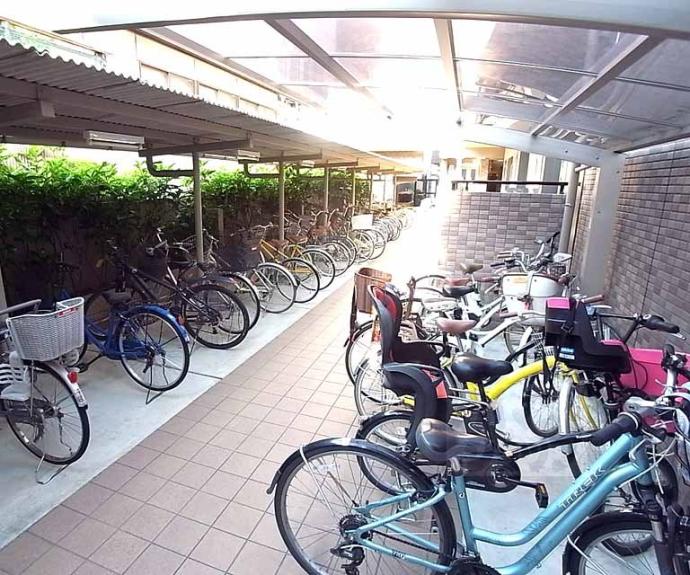 【リソシエ今出川堀川グランディス】