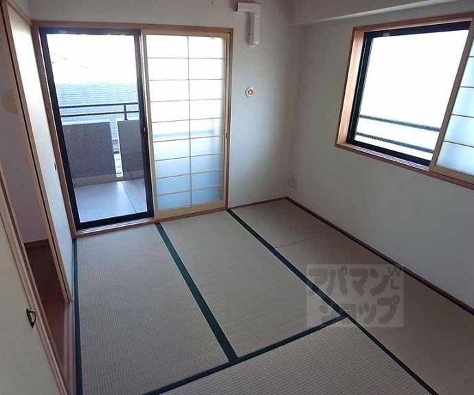 【リソシエ今出川堀川グランディス】間取