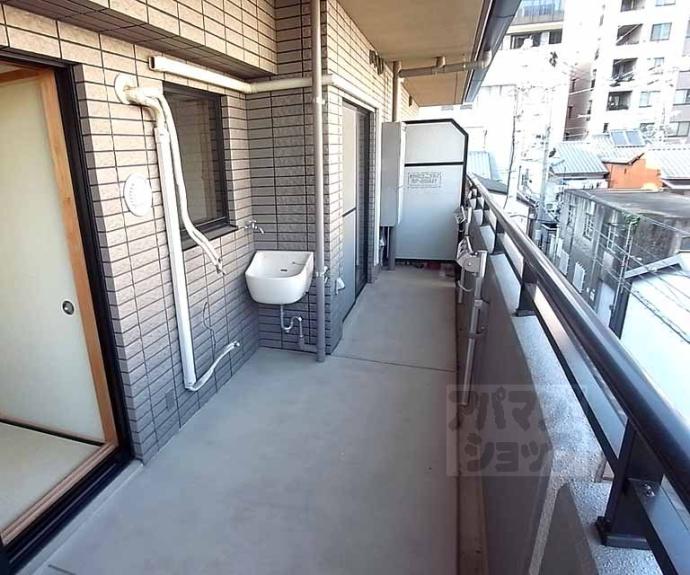 【リソシエ今出川堀川グランディス】間取