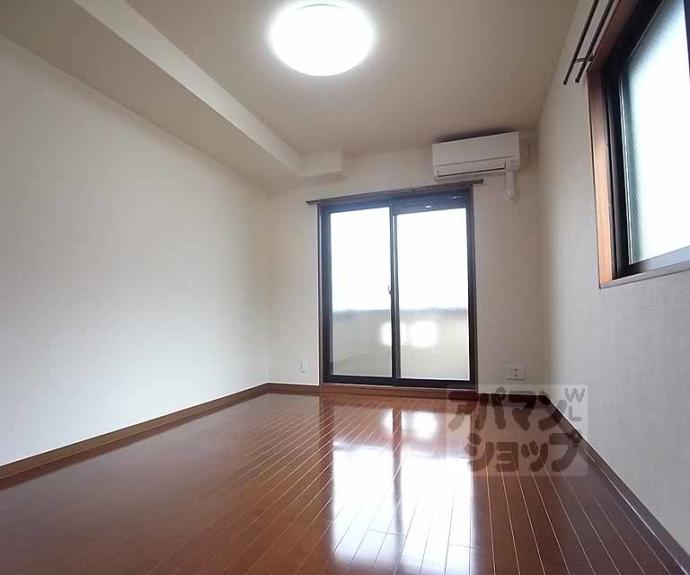 【フェイム伊佐町】間取