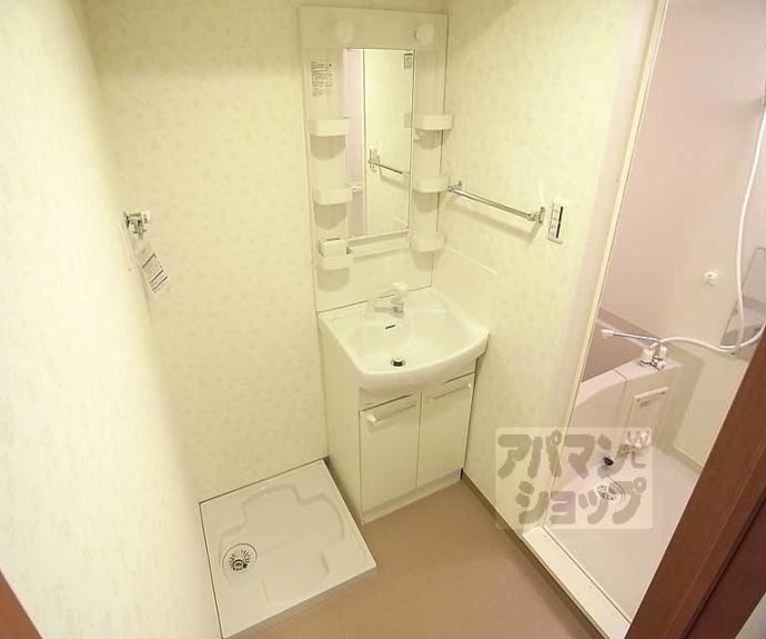 【フェイム伊佐町】間取