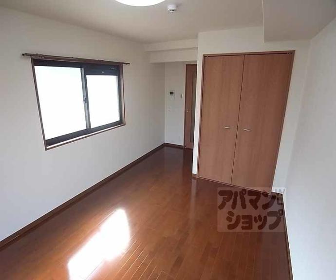 【フェイム伊佐町】間取