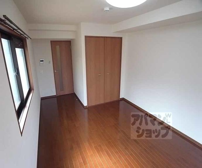 【フェイム伊佐町】間取