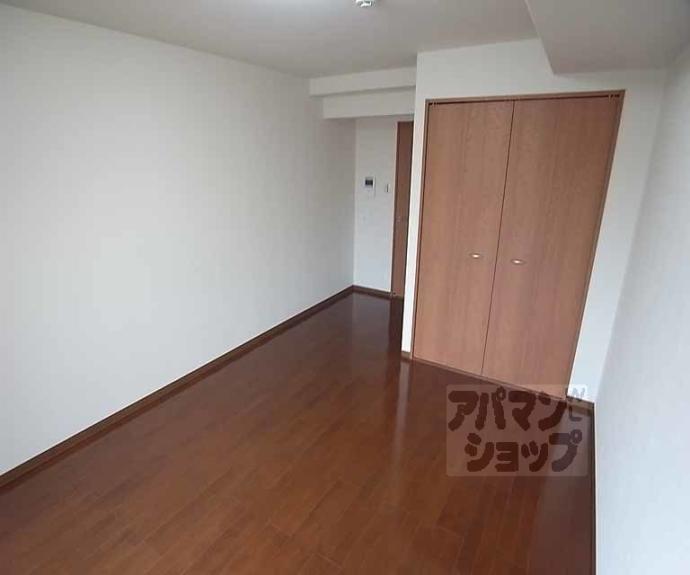 【フェイム伊佐町】間取