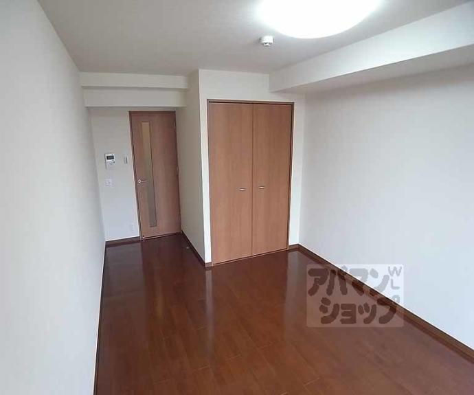 【フェイム伊佐町】間取