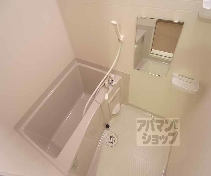 【フェイム伊佐町】間取