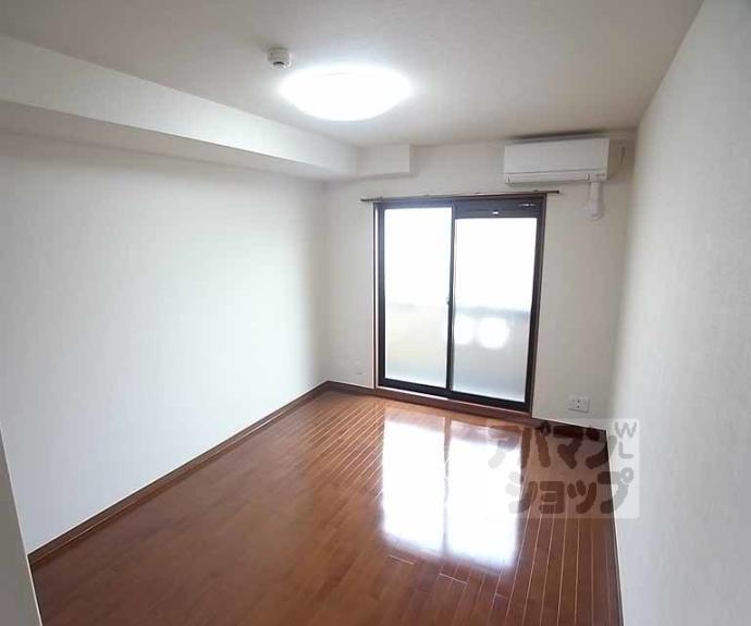 【フェイム伊佐町】間取