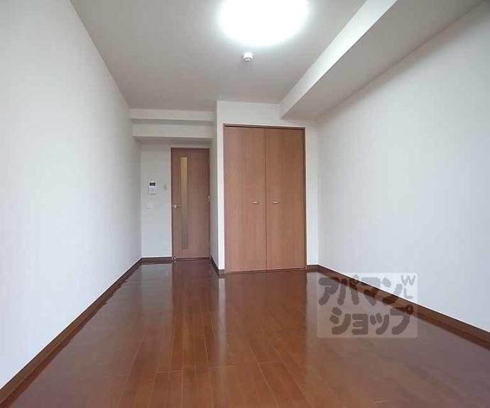 【フェイム伊佐町】間取