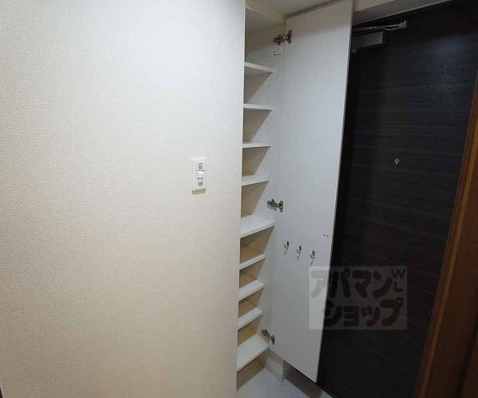 【ｓａｗａｒａｂｉ　ｔｅｒｒａｃｅ】間取