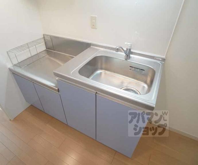 【グランレブリー御所西】間取