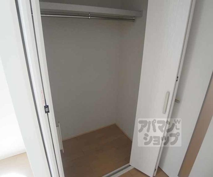 【グランレブリー御所西】間取