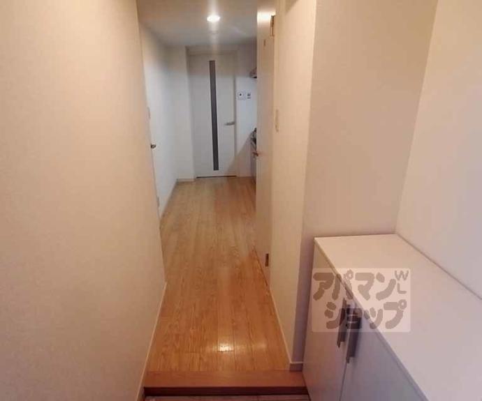 【グランレブリー御所西】間取