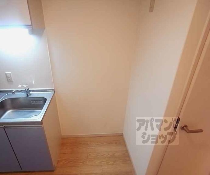 【グランレブリー御所西】間取