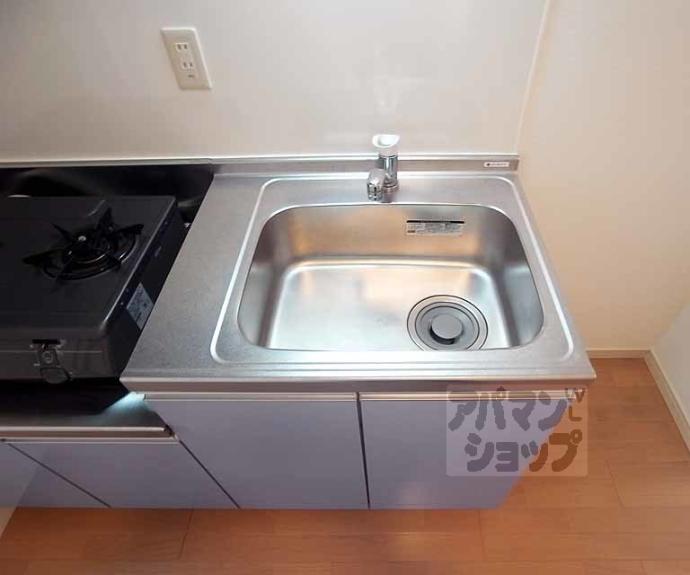 【グランレブリー御所西】間取