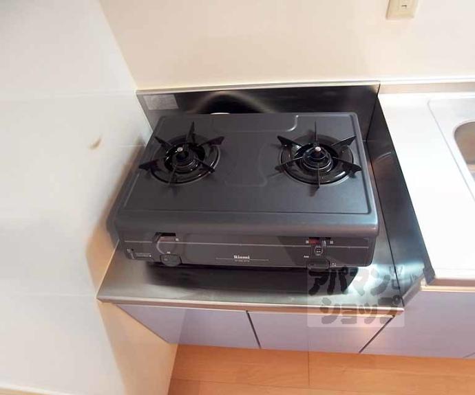 【グランレブリー御所西】間取