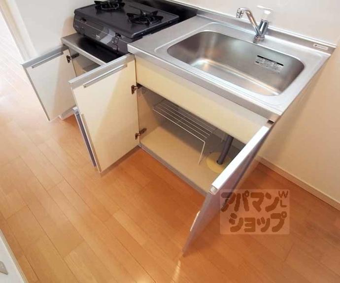 【グランレブリー御所西】間取