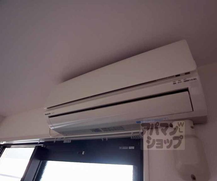 【グランレブリー御所西】間取