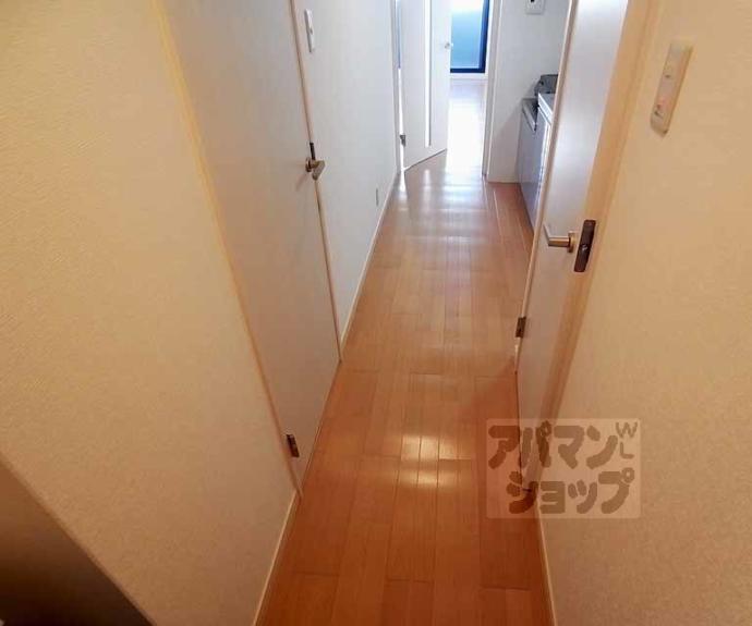 【グランレブリー御所西】間取