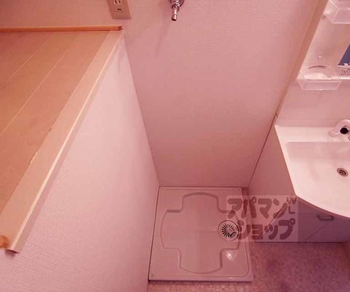 【グランレブリー御所西】間取