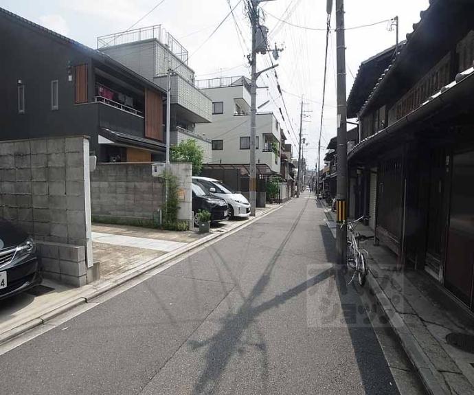 【ロイヤル西陣】間取