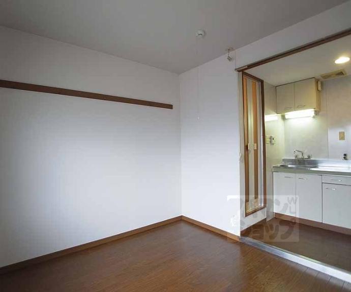 【ロイヤル西陣】間取