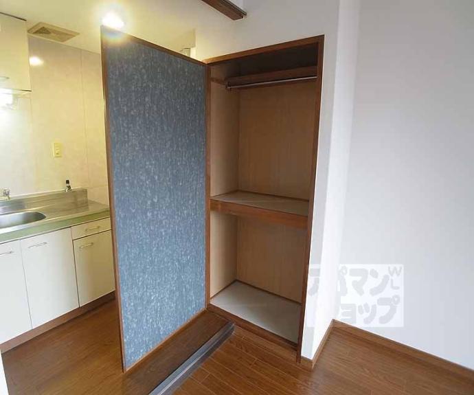 【ロイヤル西陣】間取