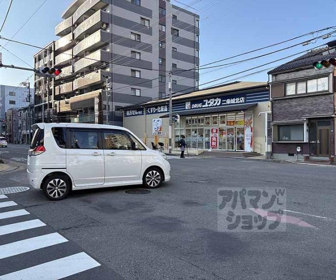 【パインフィールド二条城】間取