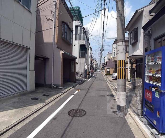 【アークリード二条城北】間取