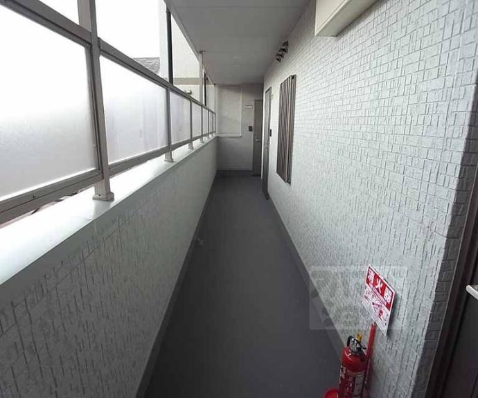 【アークリード二条城北】間取