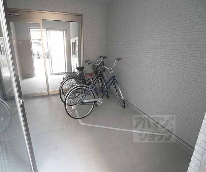 【アークリード二条城北】間取