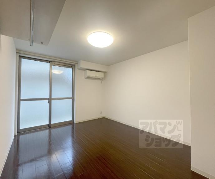 【アークリード二条城北】間取