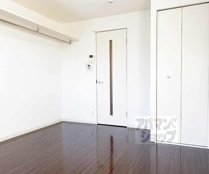 【アークリード二条城北】間取