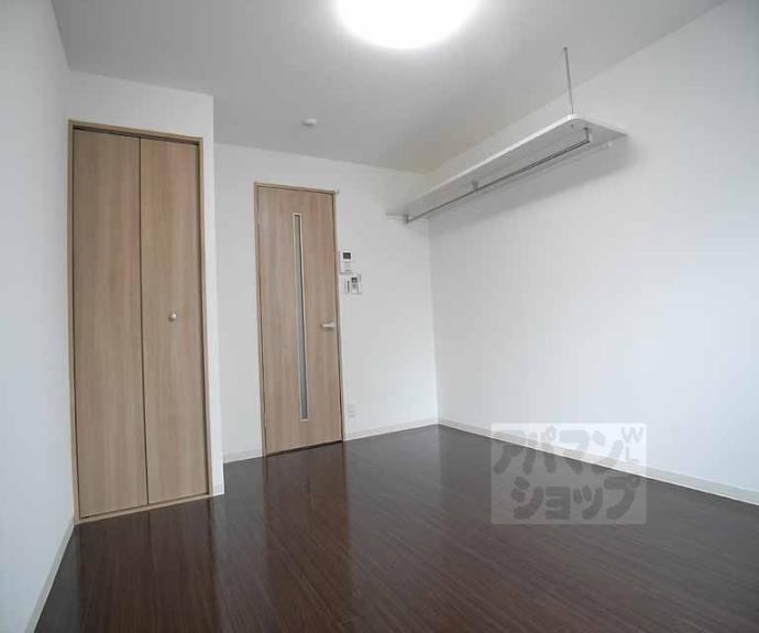 【アークリード二条城北】間取