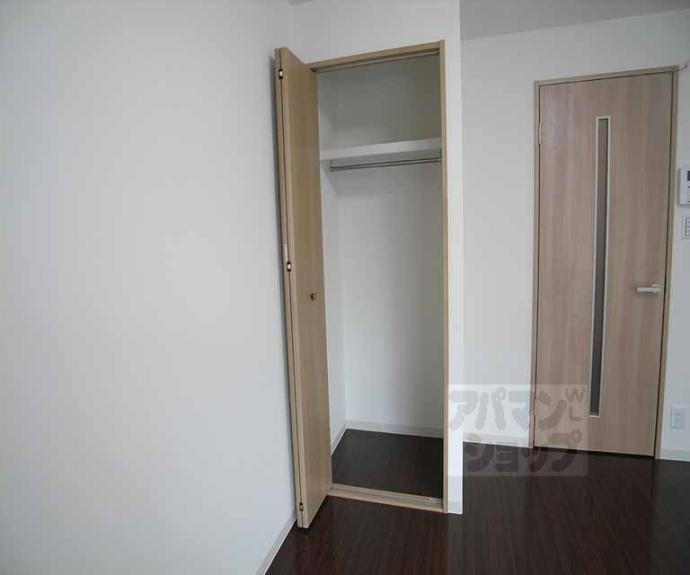 【アークリード二条城北】間取