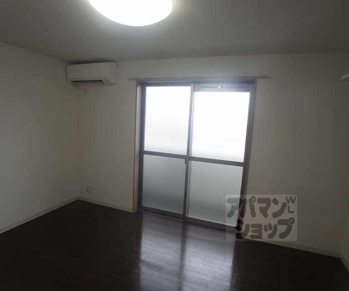 【アークリード二条城北】間取