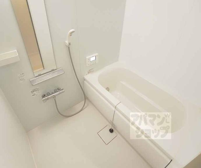 【シルクメゾン弾正町】間取