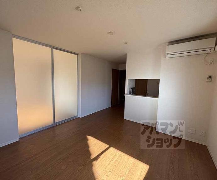 【シルクメゾン弾正町】間取