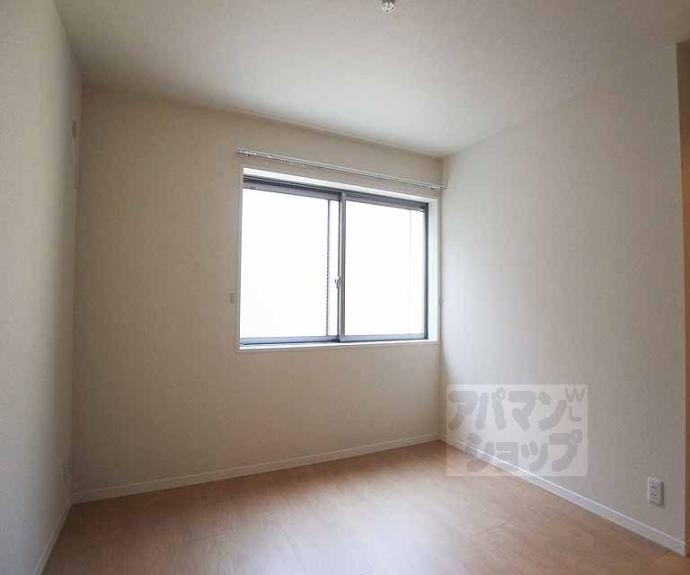 【シルクメゾン弾正町】間取