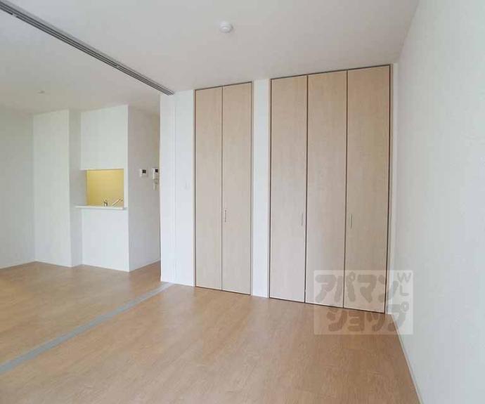 【シルクメゾン弾正町】間取