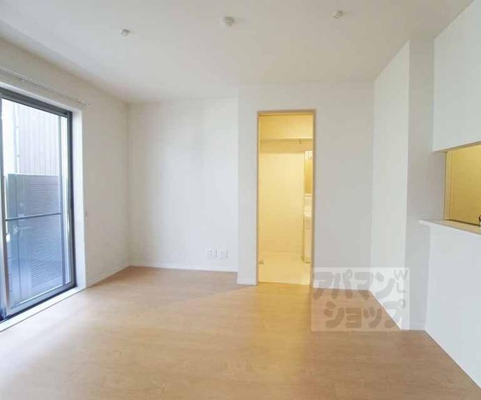 【シルクメゾン弾正町】間取