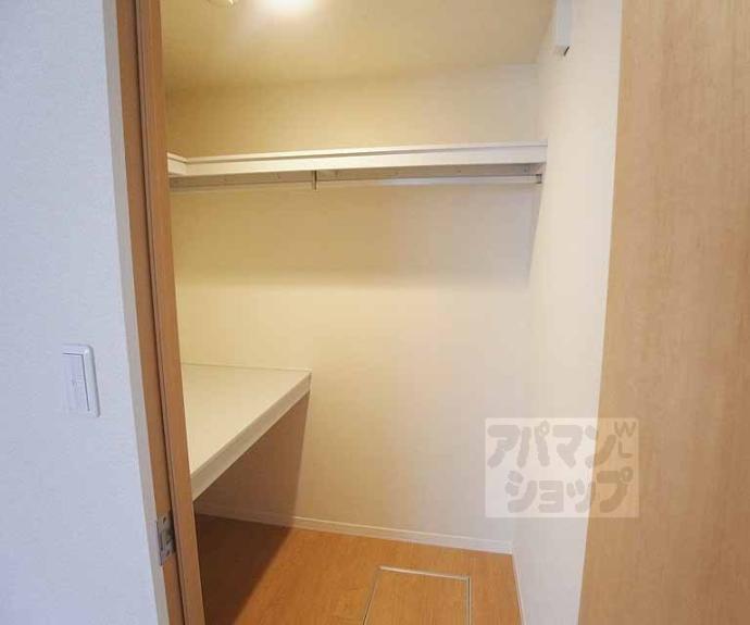 【シルクメゾン弾正町】間取