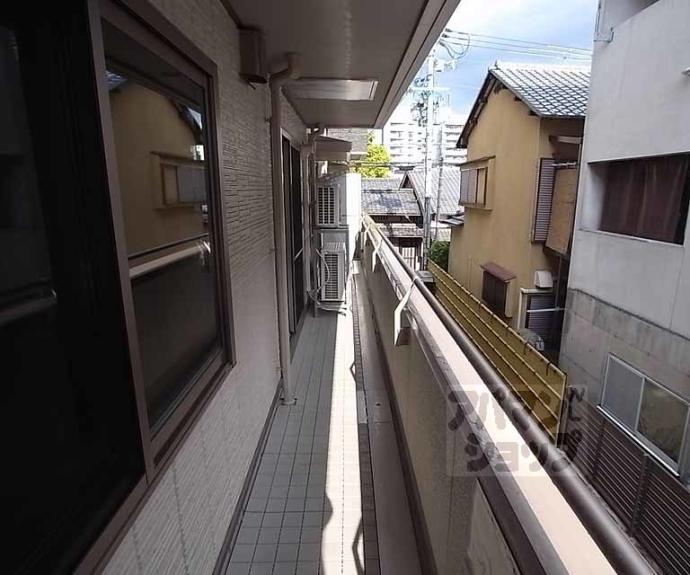 【シルクメゾン弾正町】間取