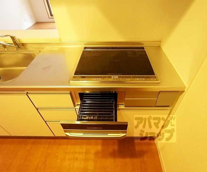 【シルクメゾン弾正町】間取