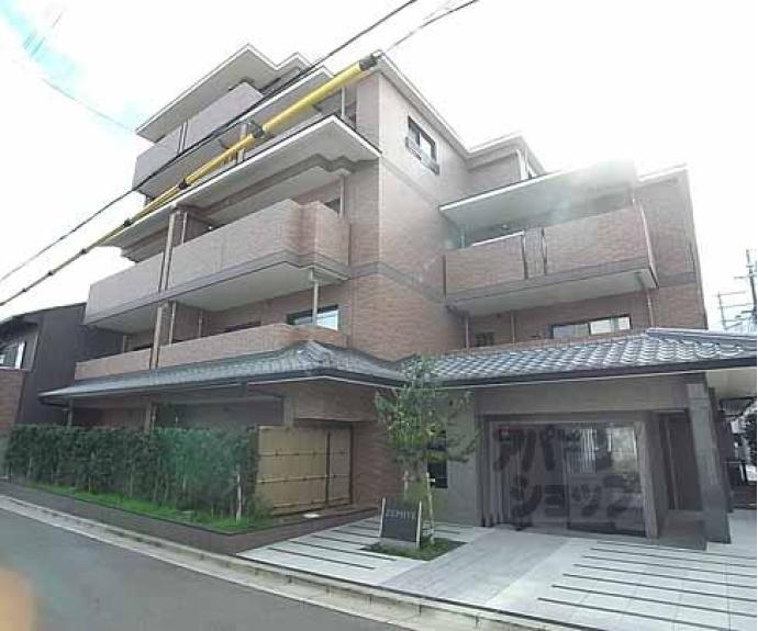 【ゼファー京都上長者町通】間取