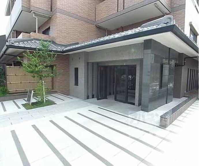 【ゼファー京都上長者町通】間取