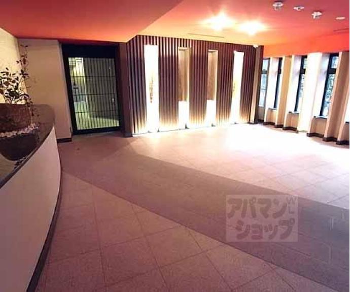 【ゼファー京都上長者町通】間取