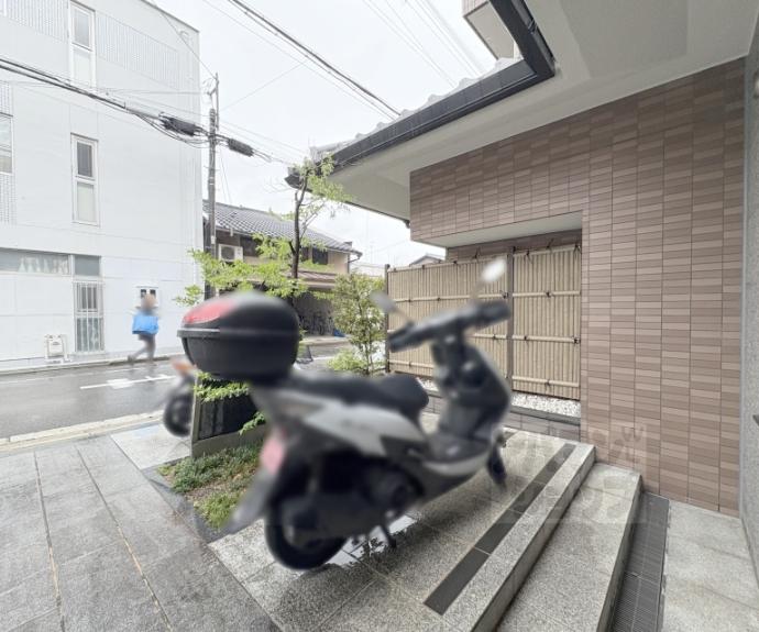 【ゼファー京都上長者町通】間取