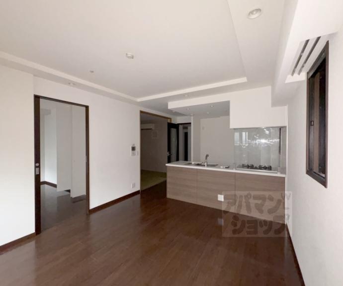 【ゼファー京都上長者町通】間取