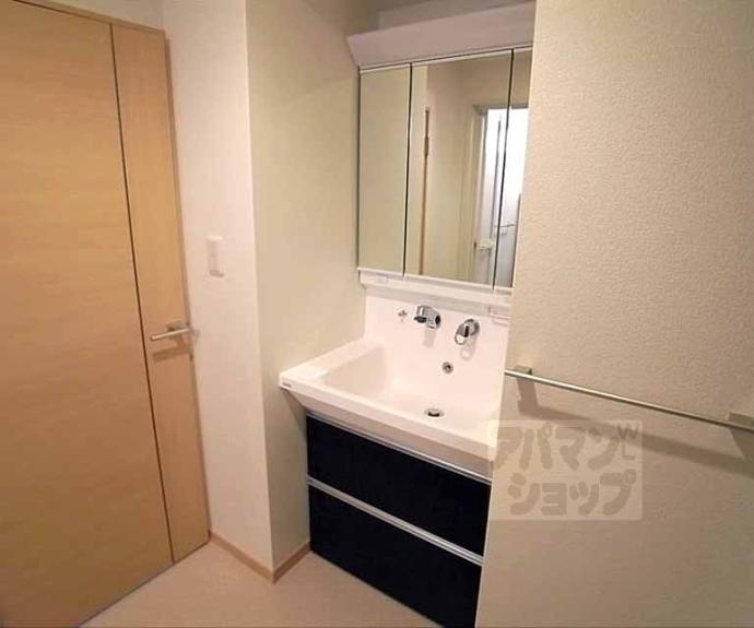 【キャトル荒神】間取