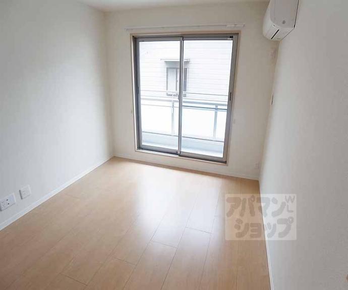 【ＳｈａＭａｉｓｏｎ　エスポワ一条】間取